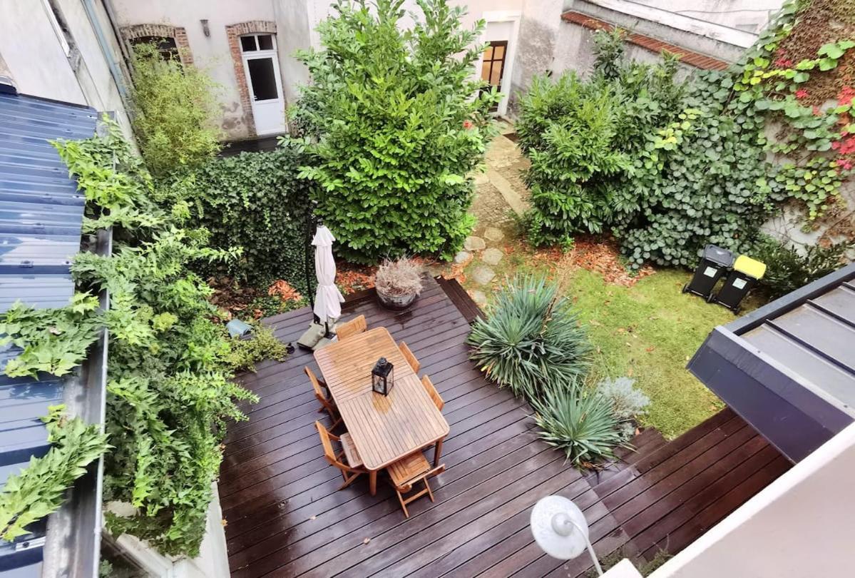 Maison De Ville Avec Terrasse Et Jardin Ρενς Εξωτερικό φωτογραφία
